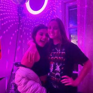 Meet your Posher, Sophia bero